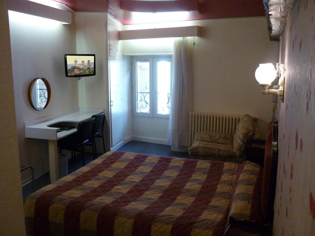 Hotel Le Lons Foix Habitación foto